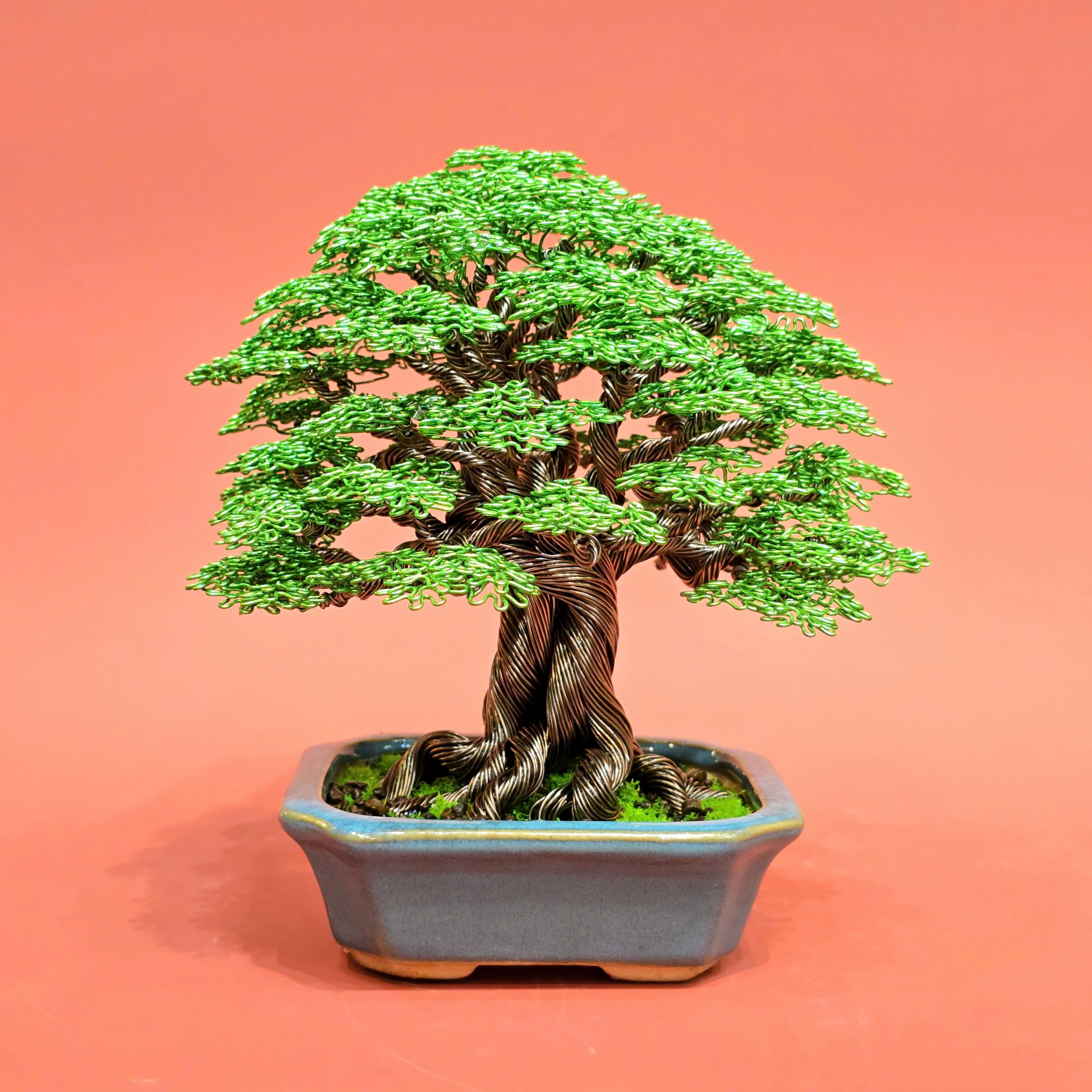 Happy Tree - Green Leaf Wire Bonsai Tree | Symbol of Prosperity